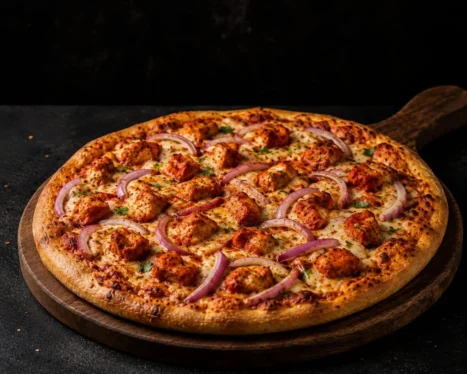 Chicken Tikka And Onion Pizza (Medium)