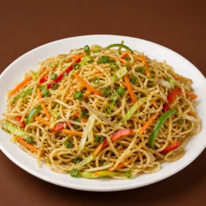 Hakka Noodles (Veg)