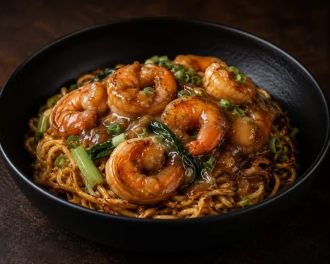 Pan Fried Noodles With Gravy (Prawns)