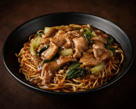 Pan Fried Noodles With Gravy (Pork)