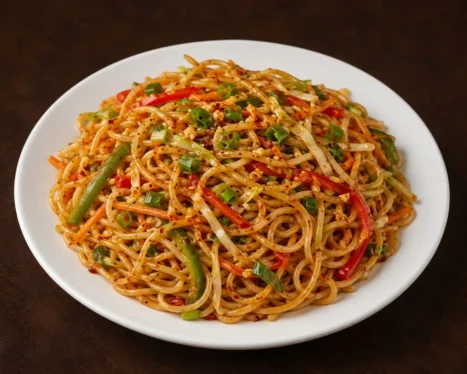 Chilly Garlic Noodles (Veg)