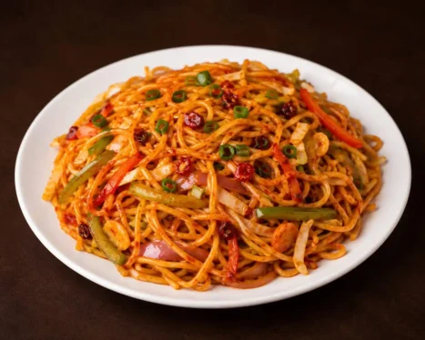 Schezwan Noodles (Mix)