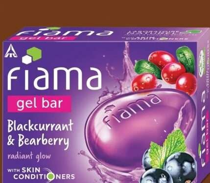 Fiama Gel Bar(With  Black and Bearberry)